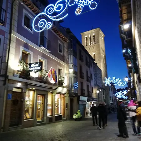 בית הארחה Santo Tome 2*