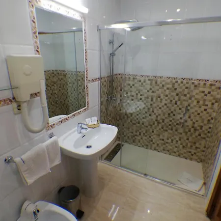 Santo Tome בית הארחה 2*