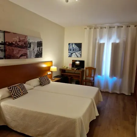 Гостевой дом Santo Tome Толедо