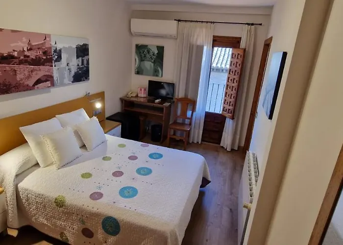 ゲストハウス サント トメ