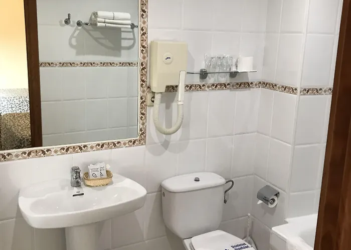 ゲストハウス サント トメ トレド